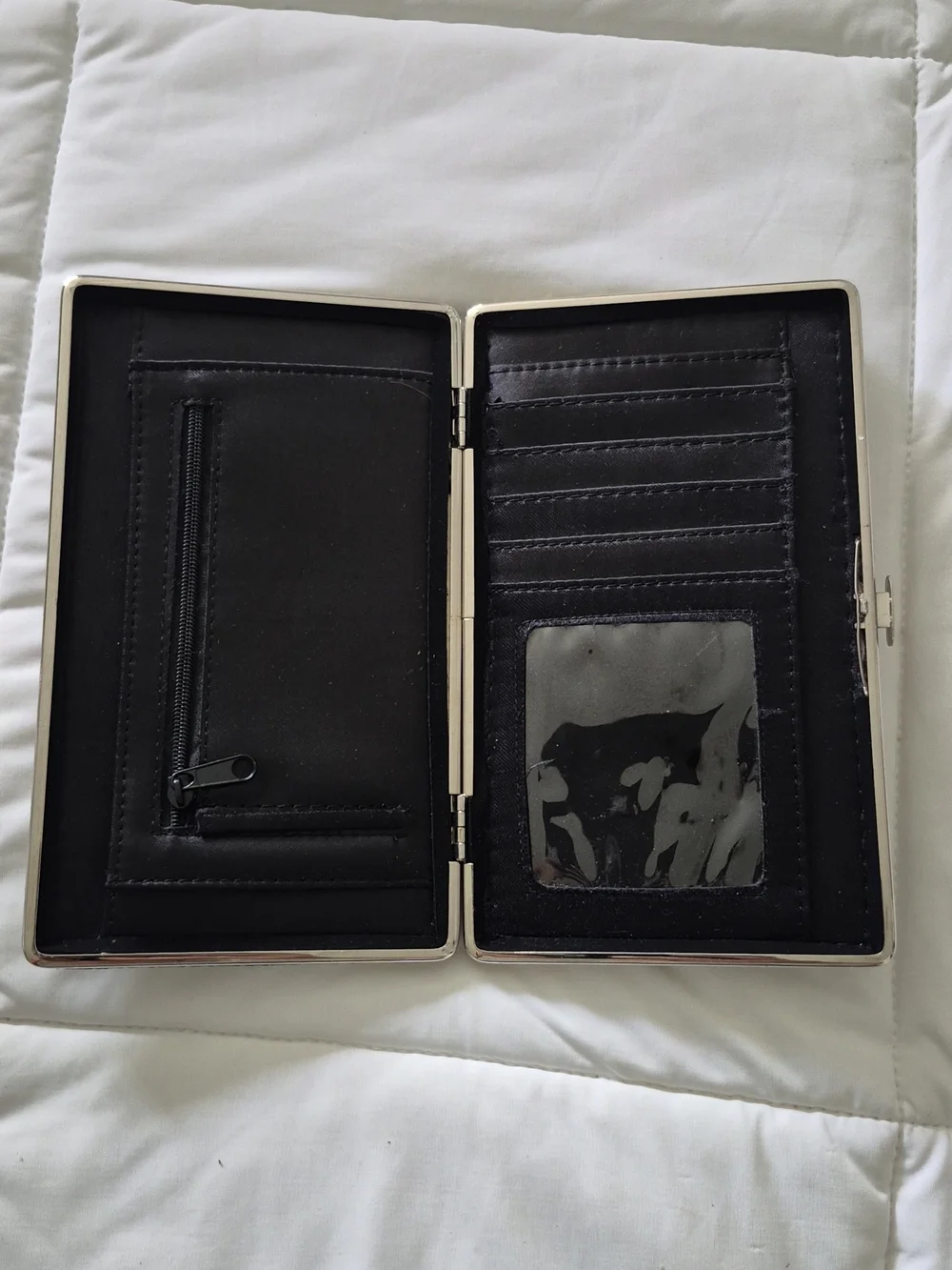 Metallic Snake-Embossed Slim Card Case